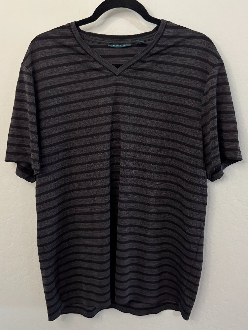 Perry Ellis Gray Black Stripe Short Sleeve V-Neck Tee | Size XL